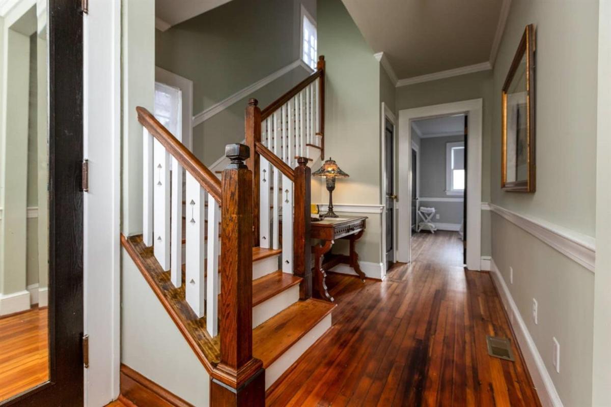 Renowned Historic Home Downtownacross From Park Winston-Salem Exteriör bild