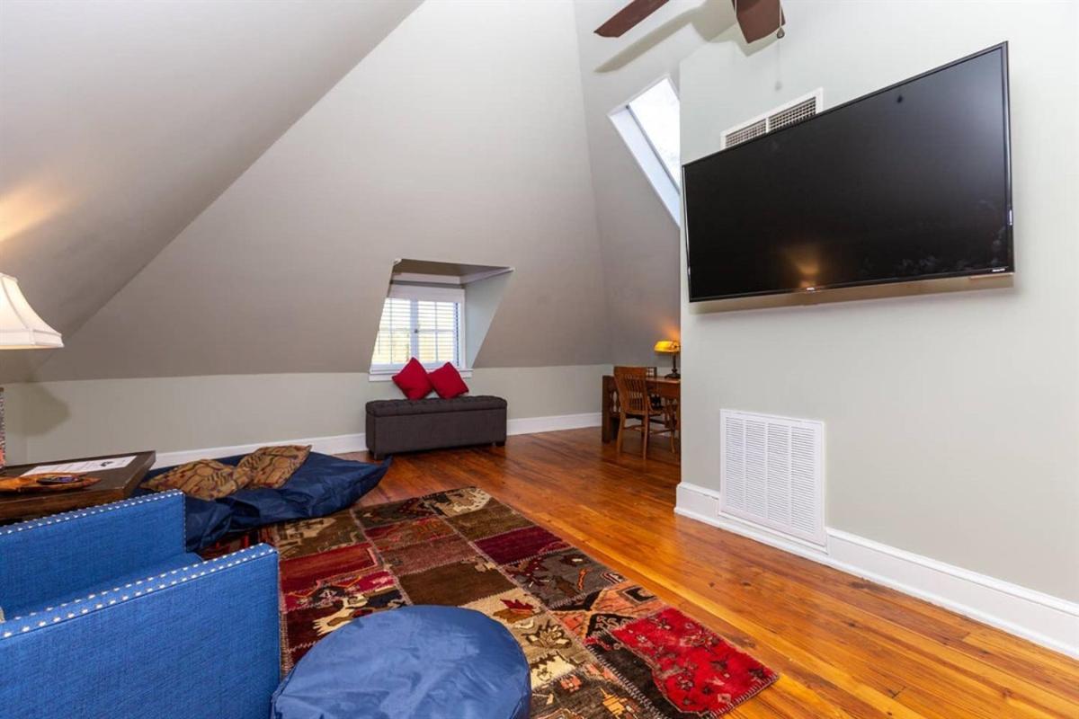 Renowned Historic Home Downtownacross From Park Winston-Salem Exteriör bild