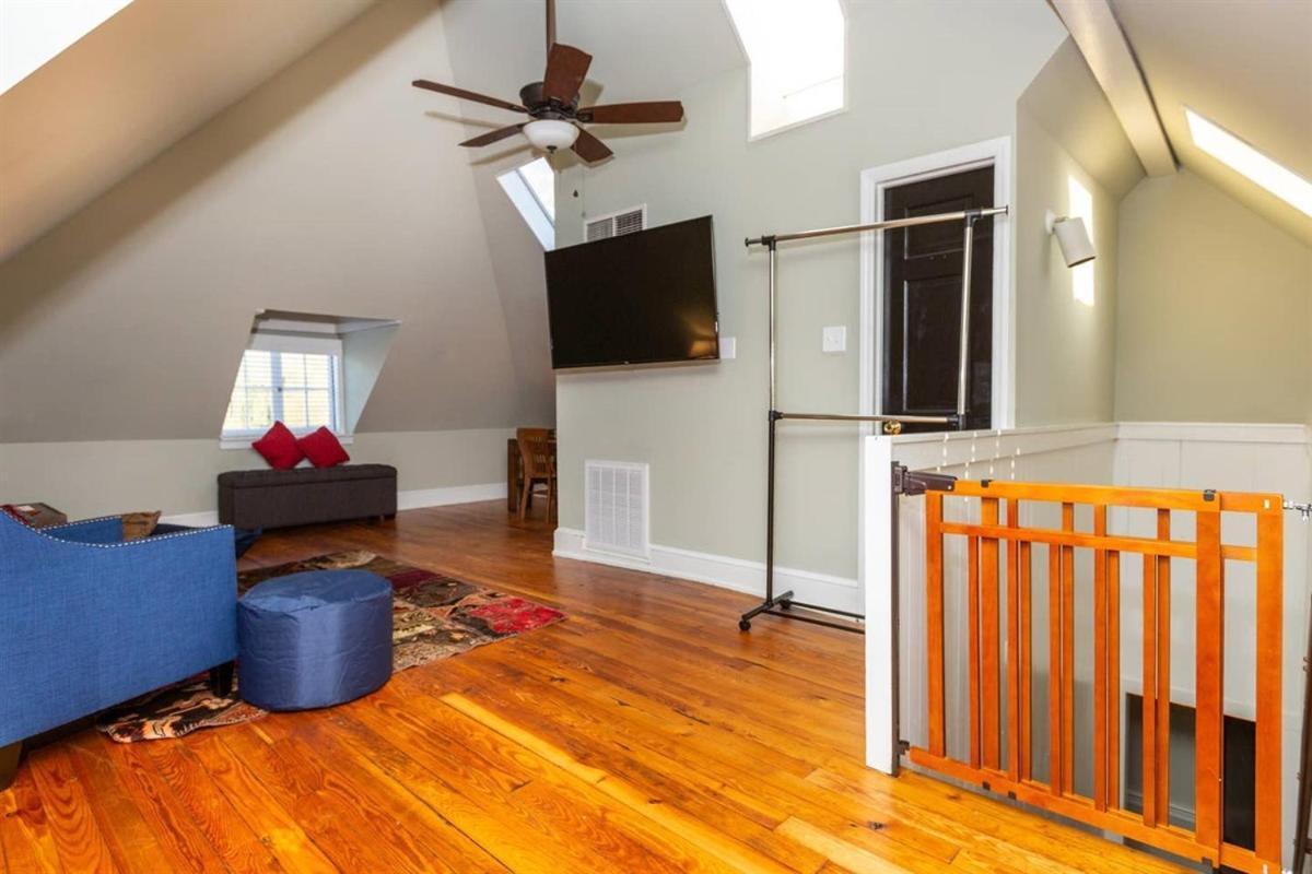 Renowned Historic Home Downtownacross From Park Winston-Salem Exteriör bild